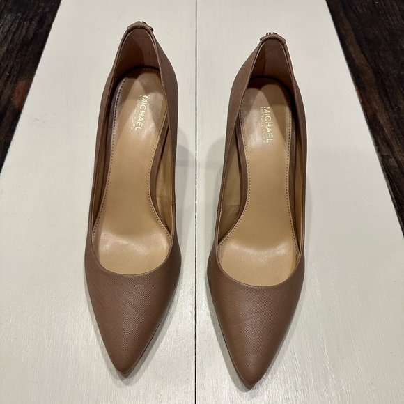 Michael Kors MK-Flex Mid Pump - 8.5 - Picture 1 of 6